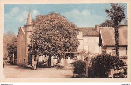 CADALEN - Avenue de Gaillac - très bon état