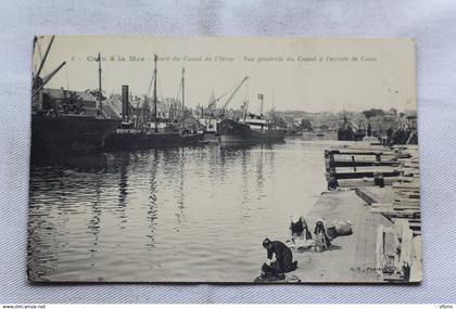 Caen, vue générale du canal à l'entrée de Caen, Calvados 14
