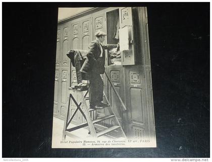 PARIS - HOTEL POPULAIRE HOMMES, 11 ARRONDISSEMENTS PARIS - ARMOIRES DES LOCATAIRES - 75 PARIS (S)