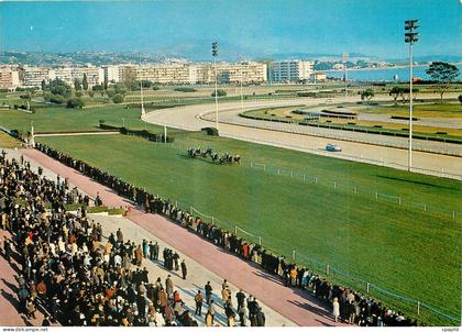 CPM Cagnes sur mer Cote d'Azur French Riviera Hippodrome de la cote d'Azur Hippisme Chevaux