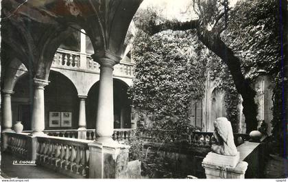 CPM Cagnes sur Mer la Ville Haute  la Cour du Chateau Grimaldi