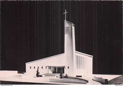 69 CALUIRE ET CUIRE EGLISE SAINTE BERNADETTE