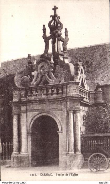 CPA Carnac Porche de I Eglise