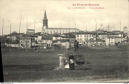 CPA Le Tarn et Garonne Caussade Vue Generale Femme Enfant Poussette