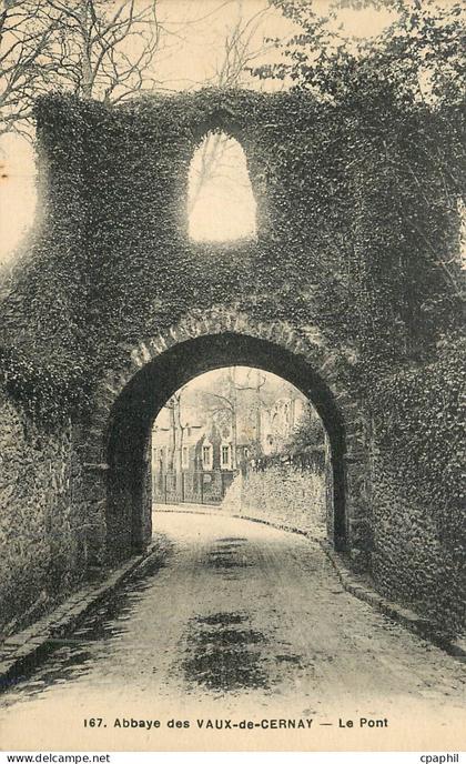 CPA 167 abbaye des vaux de cernay le pont