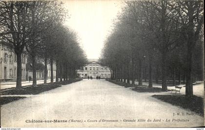 CPA Chalons Sur Marne Cours d Ormesson Grande Allee du Jard La Prefecture