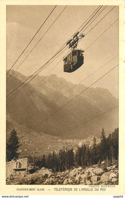 CPA Chamonix Mont Blanc teleferique de l'Aiguille du Midi
