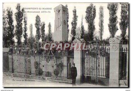 CPA Champigny S Marne Le Monument