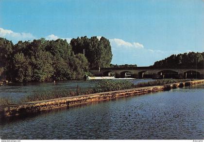 89 CHAMPS SUR YONNE LE BARRAGE