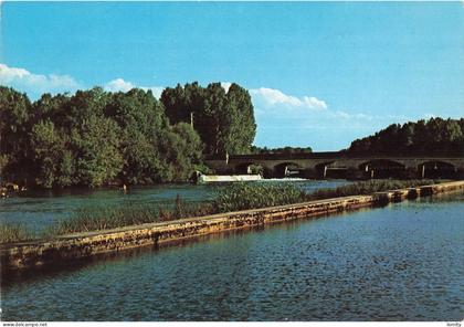 89 Champs sur Yonne le barrage CPM