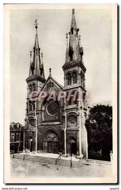 Charleville - L'Eglise - CPA