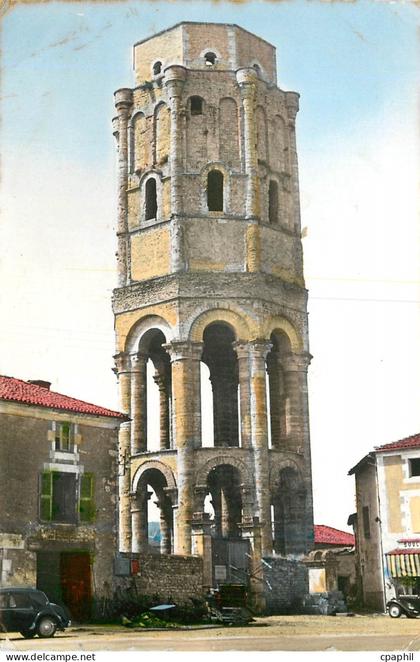 CPM Charroux (vienne) tour charlemagne