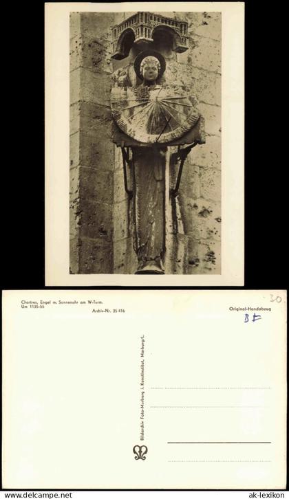Chartres Kathedrale von Chartres Engel m. Sonnenuhr am W-Turm 1950