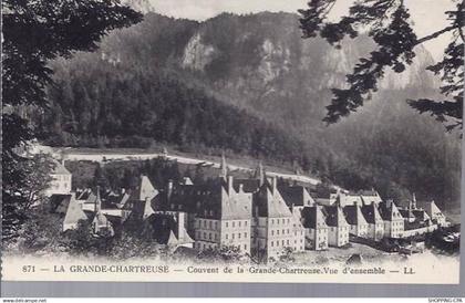 38 - Gde Chartreuse - Vue d'ensemble 1