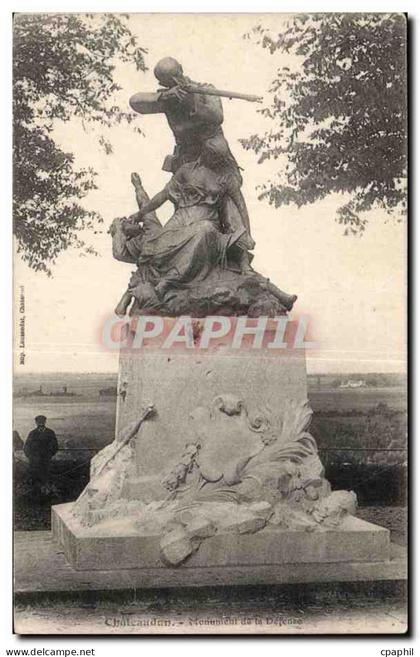 CPA Chateaudun Monument de la Defense