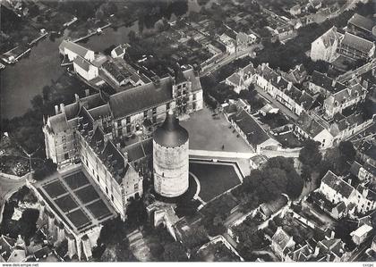 CPSM Chateaudun Le Château vue aérienne