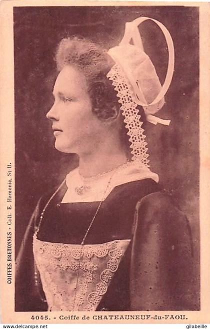 29 -  Châteauneuf du Faou - coiffe de Châteauneuf du Faou