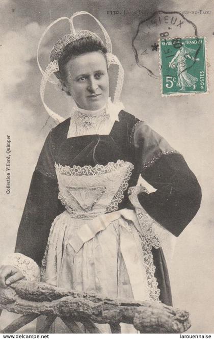29 - CHATEAUNEUF DU FAOU - Jeune Fille de Châteauneuf du Faou