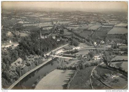 CHATEAUNEUF DU FAOU     VUE AERIENNE
