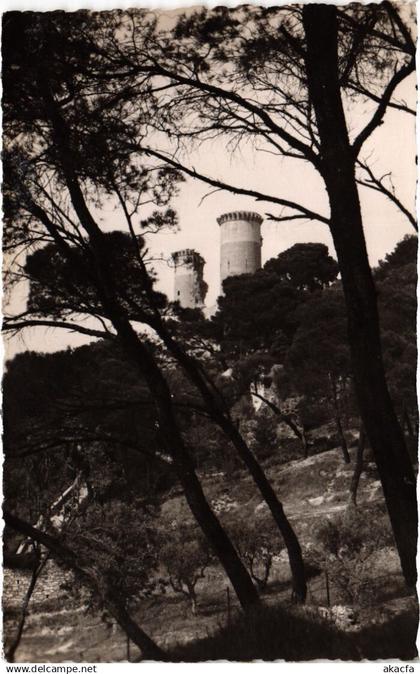 CPA CHATEAURENARD Les Tours (1259801)
