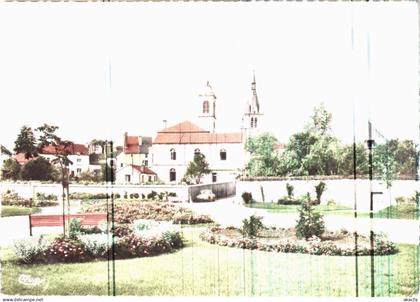 CPM CHATEAUVILLAIN Le Mail (24749)