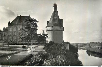 CPA Environs de Chatellerault Chateau de Touffou