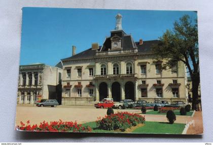 Cpm 1988, Chatellerault, l'hôtel de ville, Vienne 86