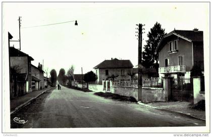 CHATILLON SUR CHALARONNE .... AVENUE DUBANCHET