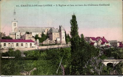 CPA Chatillon sur Sur Loire L'Eglise Et Les Ruines Du Chateau Gaillard