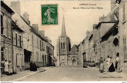 CPA Cheroy Rue de l'Hotel de Ville a l'Eglise FRANCE (1451593)