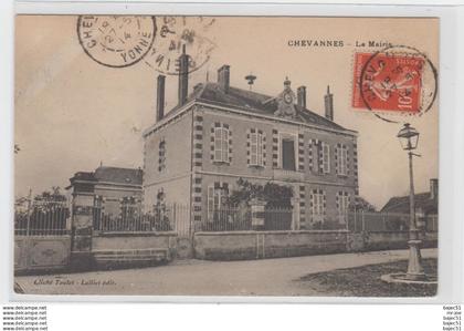 1 cpa Chevannes "la mairie"