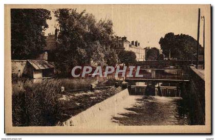 CPA Clamecy Les ecluses du Beuvron