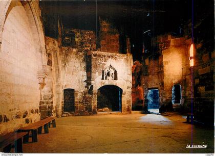 CPM Cognac Charente Chateau de Cognac Salle au casque