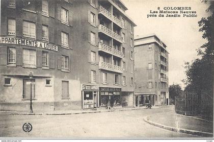 CPA Colombes Les Maisons Neuves près du Jardin Public