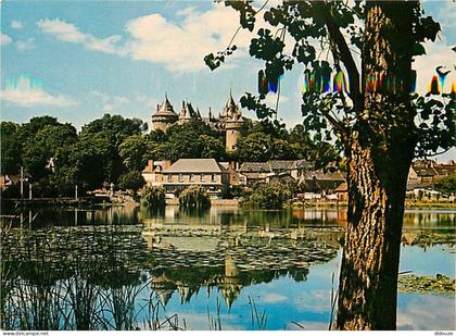 35 - Combourg - Le Château et l'Etang - CPM - Voir Scans Recto-Verso