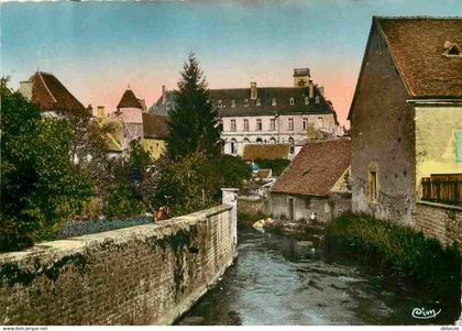 Carte Postale - 58 - Corbigny - Un coin de Corbigny - Mention Photographie Véritable - Carte Dentelée - CPSM grand forma