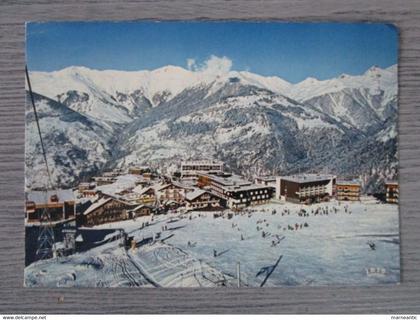 Cpa Courchevel (73) la station,l'arrivée des pistes