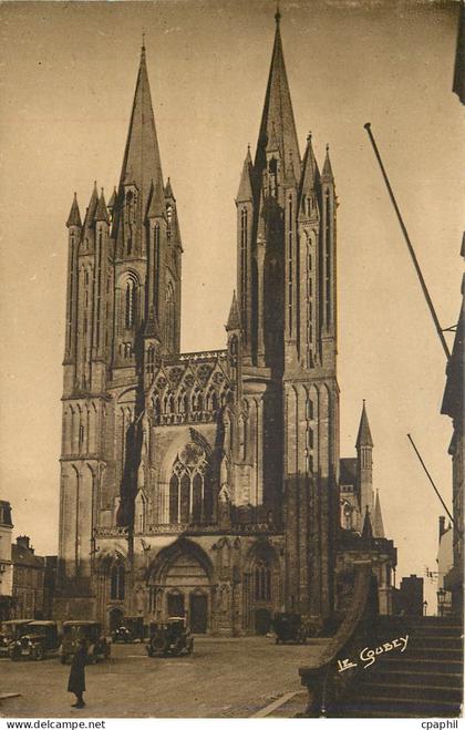 CPA Coutances - la cathedrale