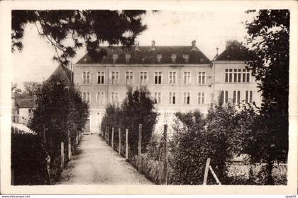 CPA Craon Monastere des Benedictines du Saint Sacrement Facade Sud