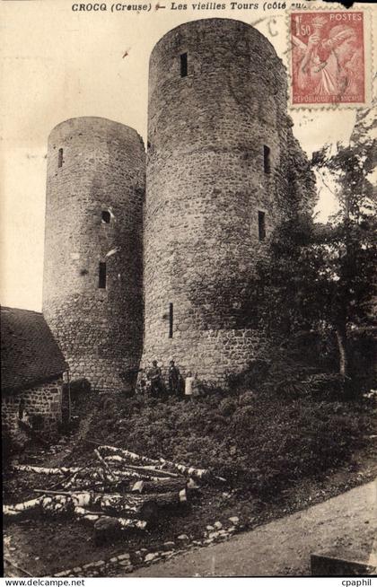 CPA Crocq Creuse les Vieilles Tours