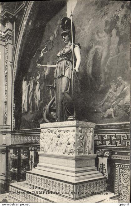 CPA Chateau De Dampierre La statue de Minerve