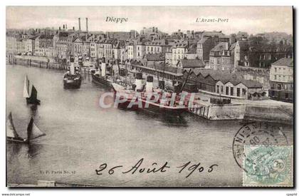 CPA Dieppe L'avant port