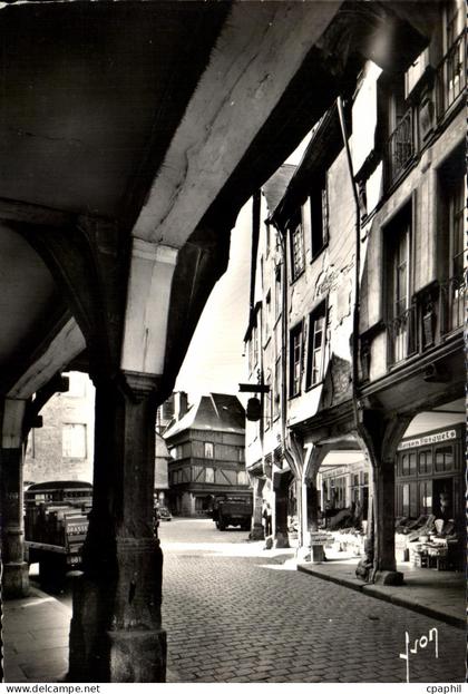 CPSM Dinan Vieilles Maisons