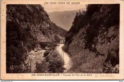 74 - DINGY SAINT CLAIR -- Torrent du Fier et le défilé
