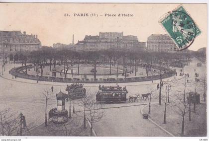 75 -   PARIS - 13° ARRONDISSEMENT - PLACE D'ITALIE  - AUTOBUS  TIRE PAR LES CHEVAUX - KIOSQUE A JOURNEAUX
