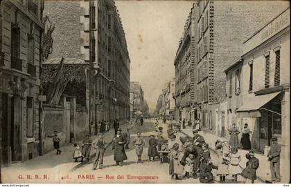 75 - PARIS - arrondissement 15 - rue des Entrepreneurs - années 30-45 - enseigne pharmacie