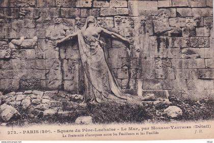 PARIS(20 em ARRONDISSEMENT) PERE LACHAISE