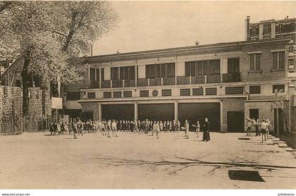 PARIS 20 eme arrondissement  LES OTAGES  rue Haxo  centre d'apostolat populaire