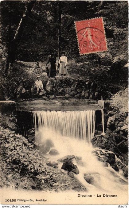 CPA DIVONNE-les-BAINS La DIVONNE (485209)