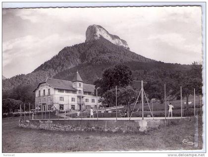 Doussard..animée..le Marceau-Hôtel..avec Tennis